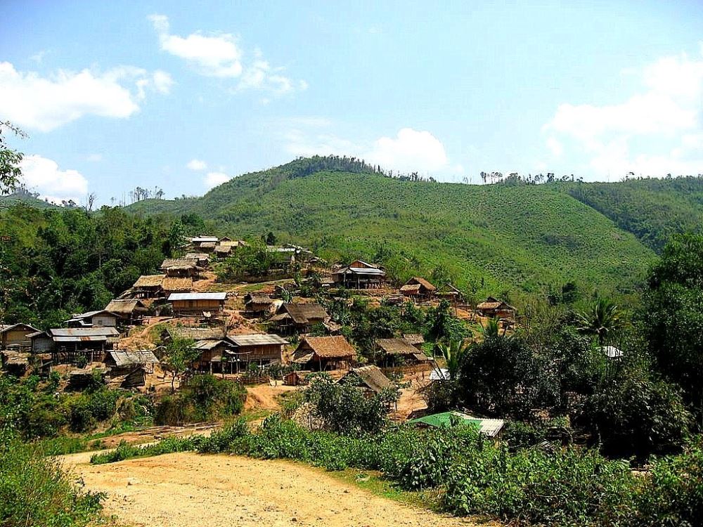 Luangnamtha-Ban Nam Dee- Trekking