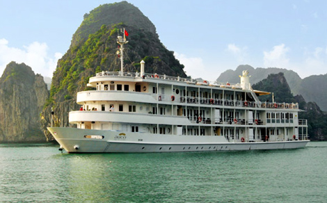 AU CO CRUISE-LUXURY CRUISES, HALONG BAY AND THE GULF OF TONKIN DISCOVERY