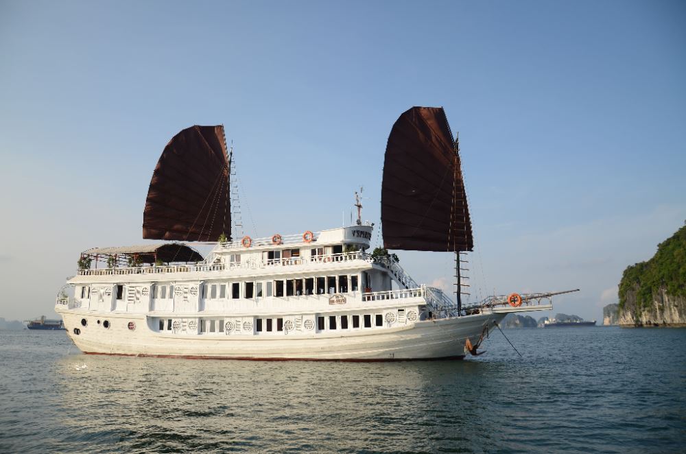 VOYAGE A LA BAIE D'HALONG 2 JOURS 1 NUIT AVEC V’SPIRIT CLASSIC CRUISES